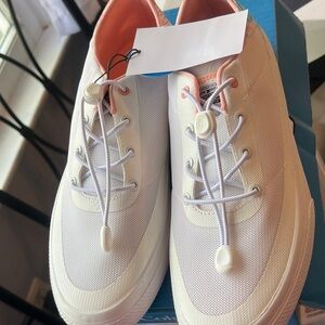 Columbia Women’s White Sneakers with Coral Lining